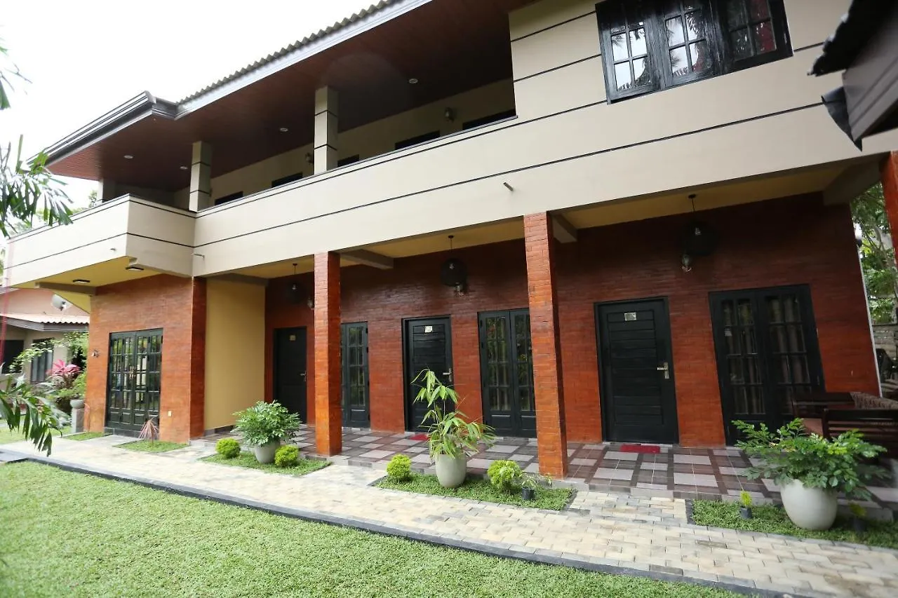 Bed & Breakfast Edwin'S Airport Stay Dalupotha